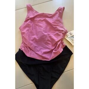 NWT At The Beach One Piece Swimsuit 16 XL Pink Black Slims & Trims